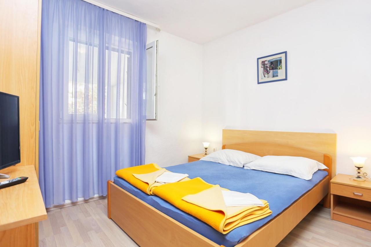 Apartments And Rooms With Parking Space Tucepi, Makarska - 5263 Exterior foto