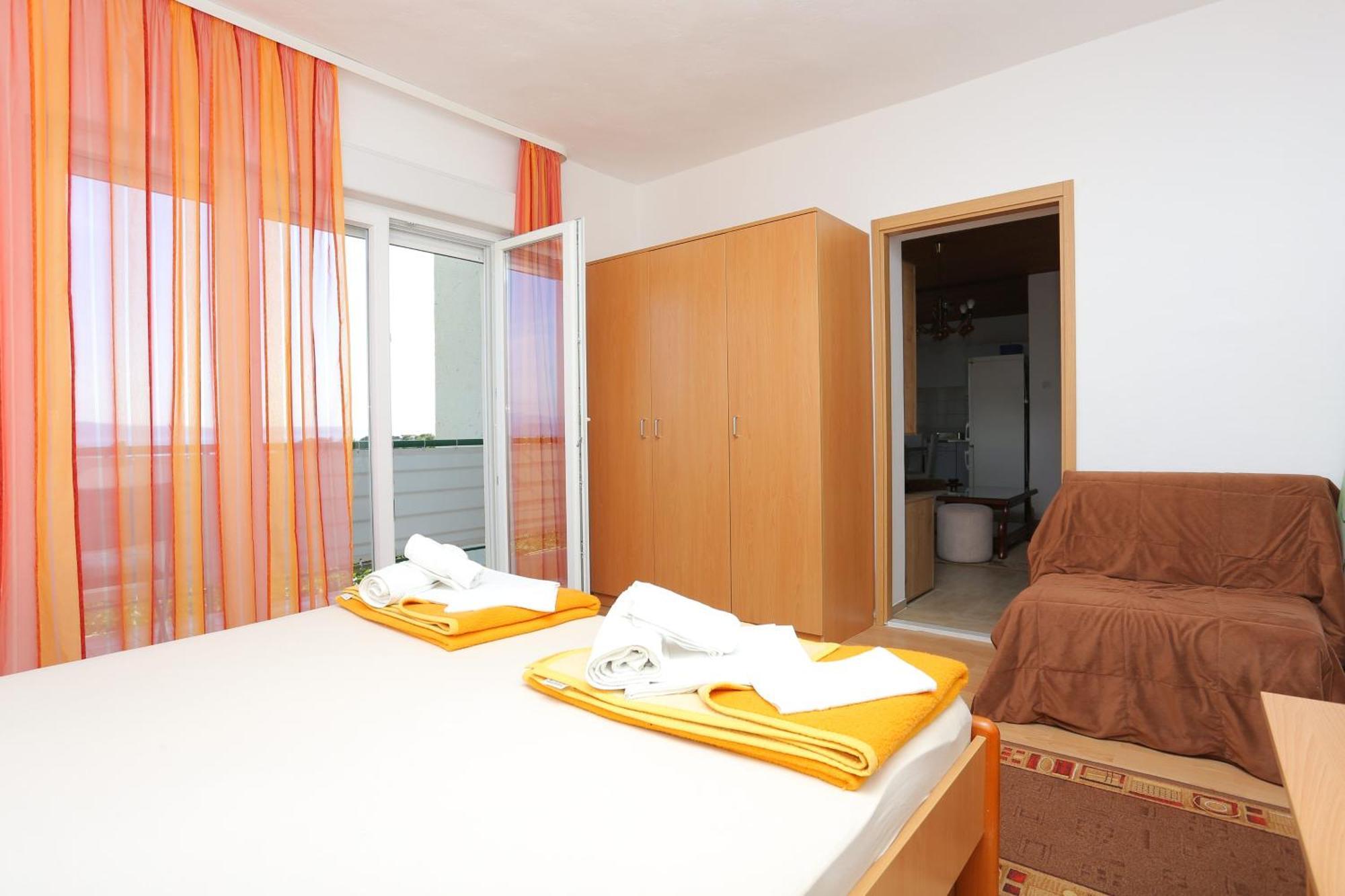 Apartments And Rooms With Parking Space Tucepi, Makarska - 5263 Quarto foto